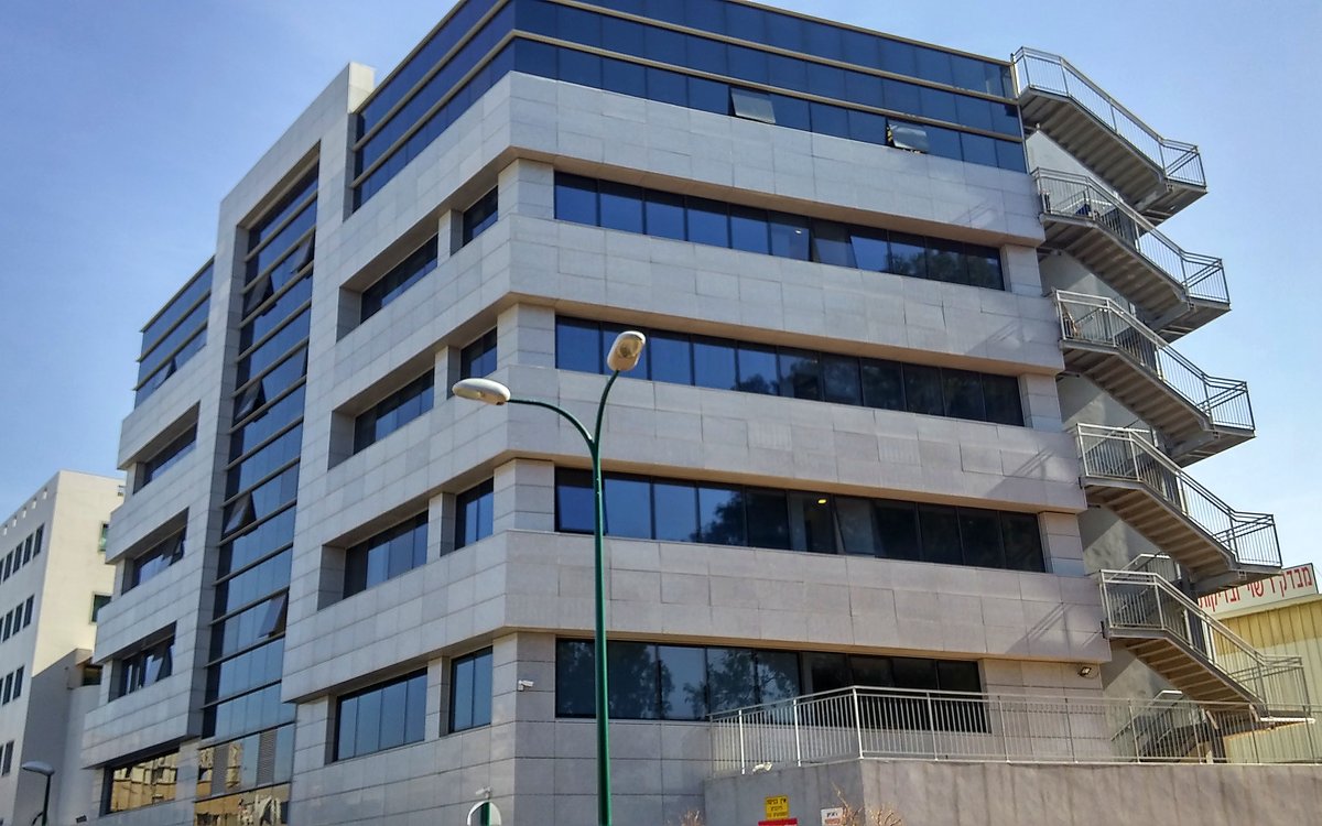 Multi-Story Office Building, Ramat Siv